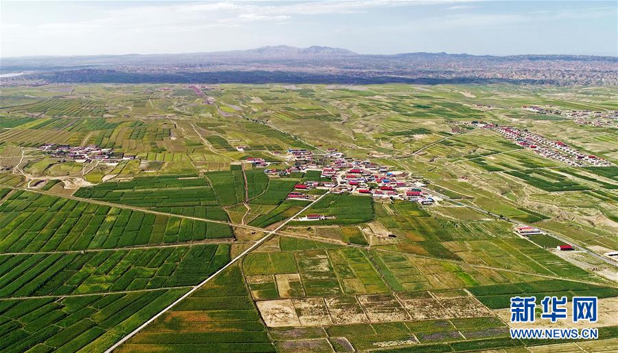 （壯麗70年·奮斗新時(shí)代——共和國發(fā)展成就巡禮·圖文互動(dòng)）（1）生態(tài)美、百姓富——品讀嶄新“寧夏畫卷”