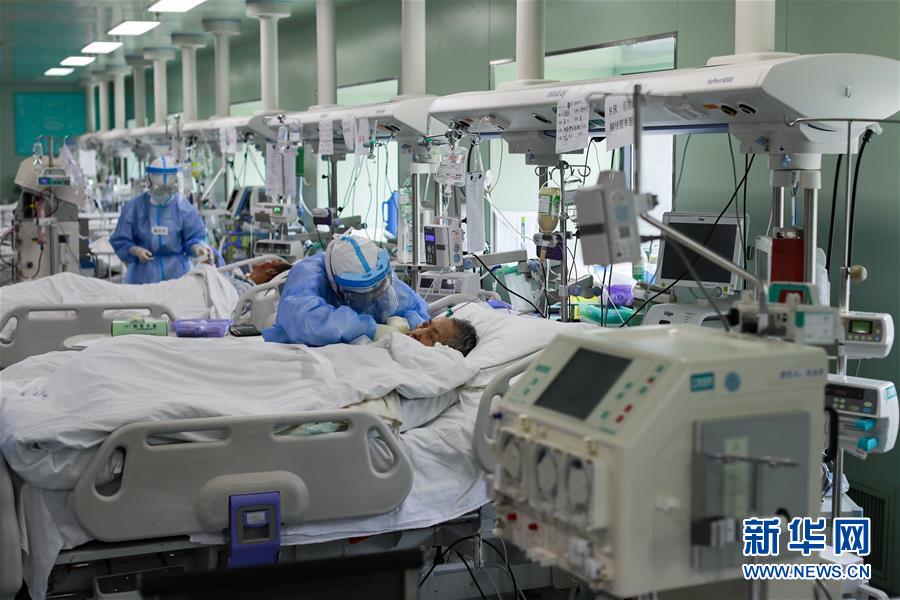 （新華全媒頭條·圖文互動(dòng)）（1）上下同心，守望相助——中國(guó)抗疫眾志成城的生動(dòng)實(shí)踐