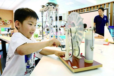 激勵創(chuàng)新，樹立“強國有我”鴻鵠志